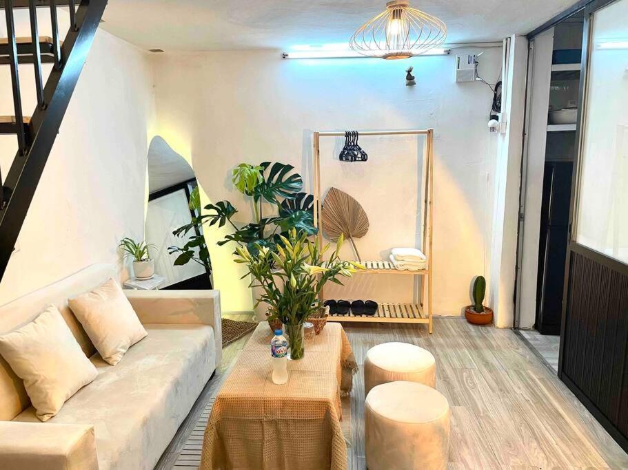 Loft House/ Hoan Kiem Lake/ Book Street Hanoi Esterno foto